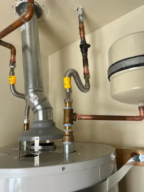 Water heater installation and plumbing repair in Florence Villa - Beasley - Oak Park